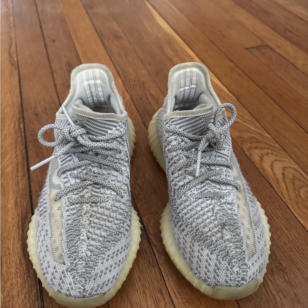 Men’s Yeezy Boost 350 Sneakers